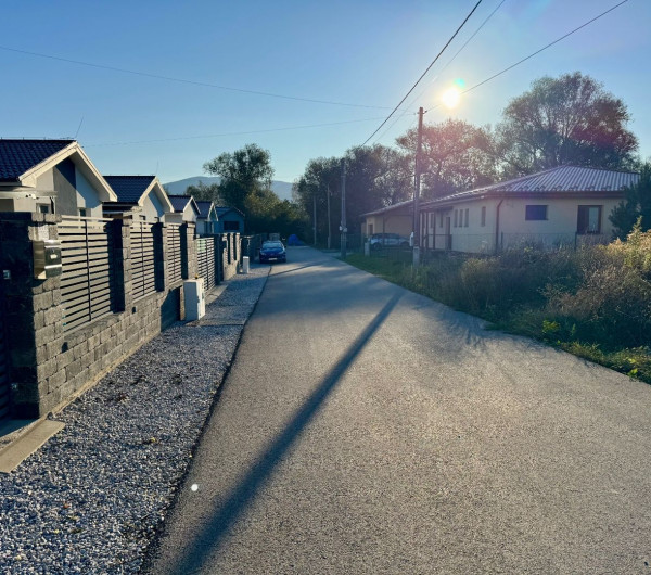 ČAŇA - STAVEBNÝ POZEMOK 1000 M2, NOVÁ LOKALITA.